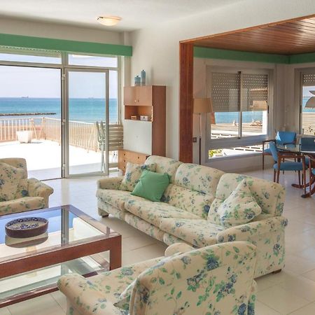 Magnifica Villa Aireola Frente Al Mar 베니카씸 외부 사진