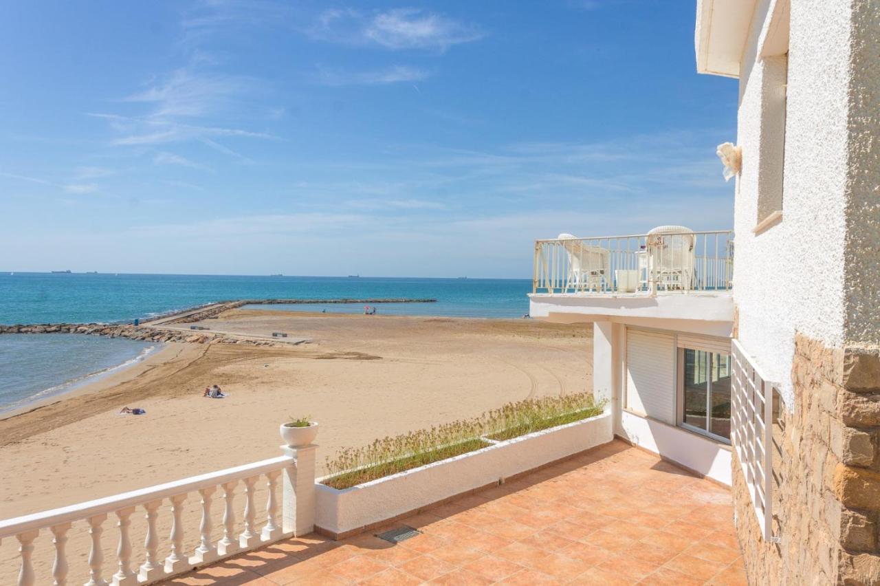 Magnifica Villa Aireola Frente Al Mar 베니카씸 외부 사진