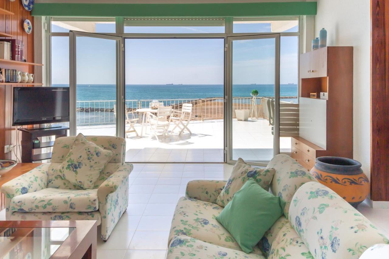 Magnifica Villa Aireola Frente Al Mar 베니카씸 외부 사진