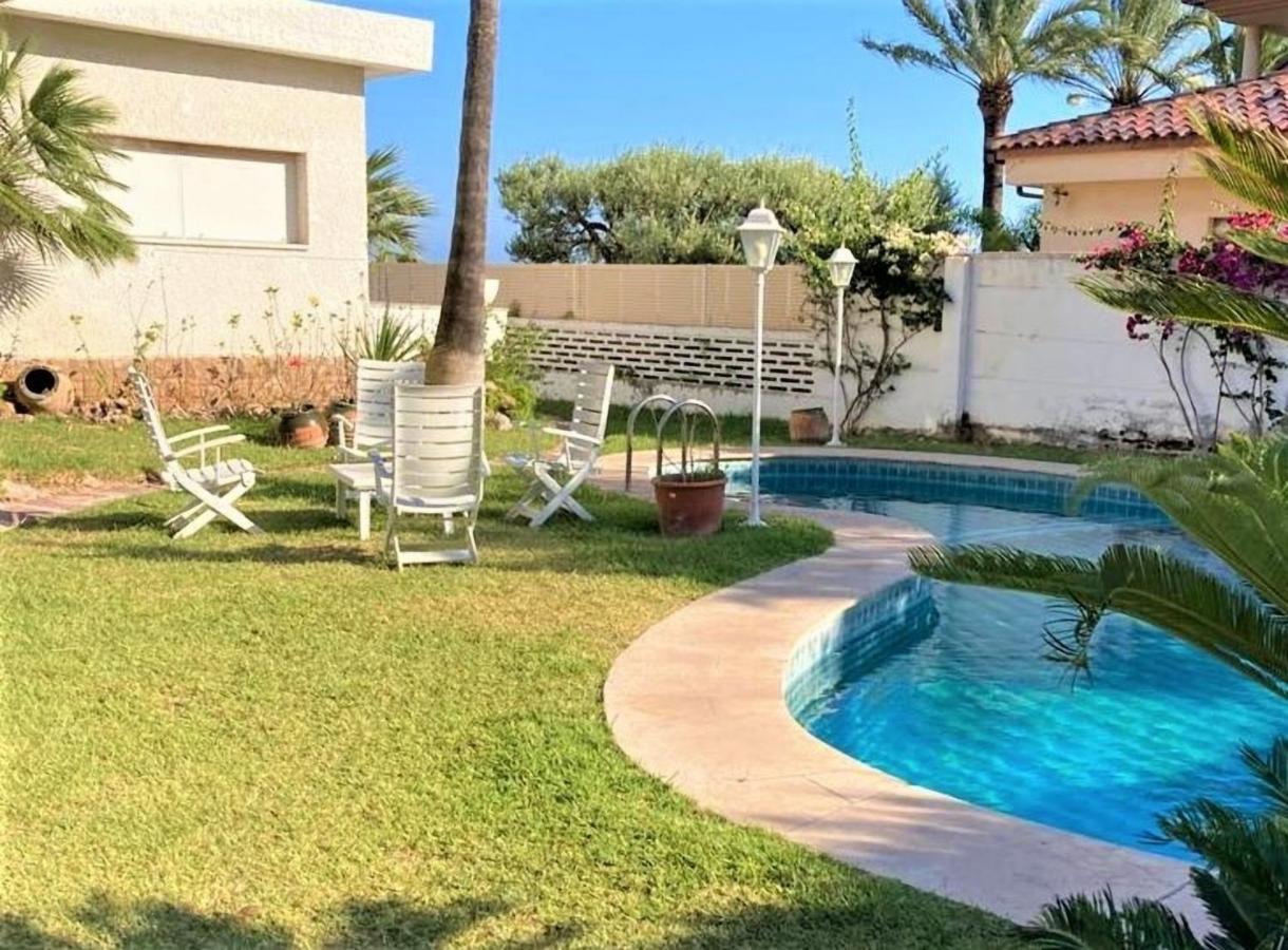 Magnifica Villa Aireola Frente Al Mar 베니카씸 외부 사진